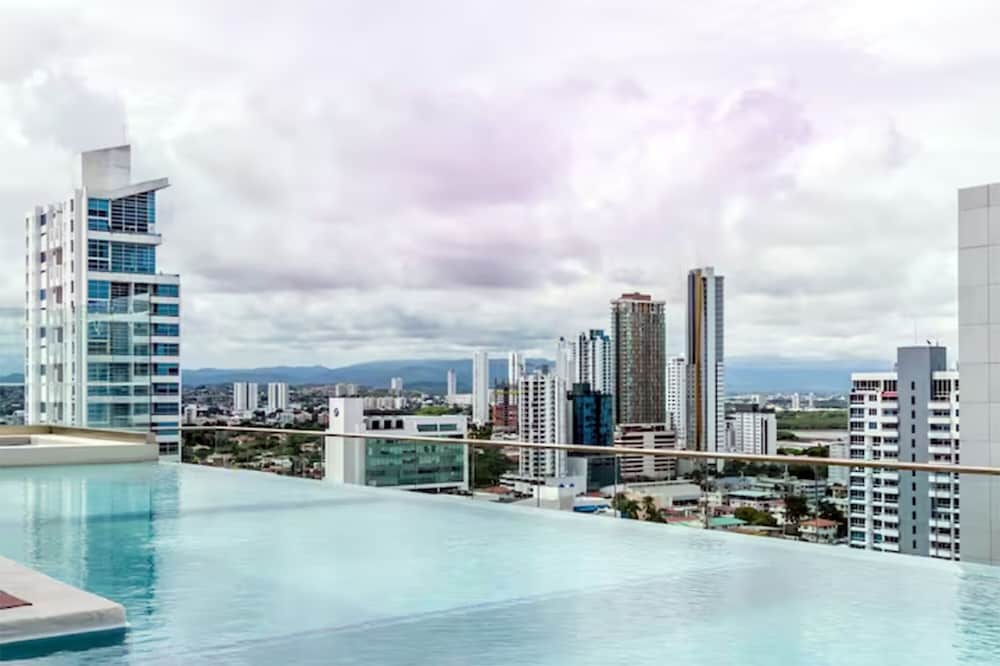 Stunning City Center