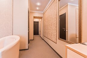 Chocolate Hotel