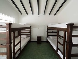 Traveler Hostel