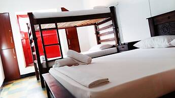 Traveler Hostel