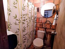 Traveler Hostel