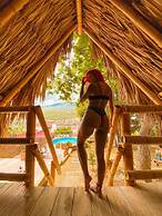Traveler Hostel
