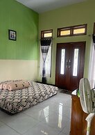 Mas Dylan Homestay