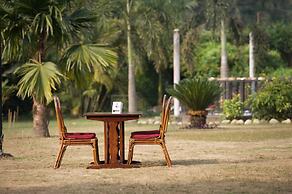 Central Palms Hotel