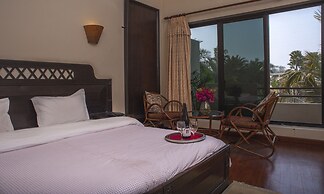 Central Palms Hotel