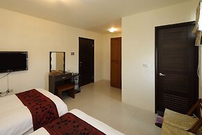 Yuli Rainbow Bridge Homestay