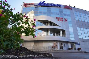 Makhall Hotel
