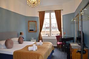 Leopold Boutique Hotel