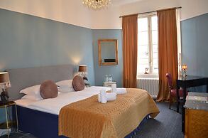 Leopold Boutique Hotel