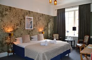 Leopold Boutique Hotel