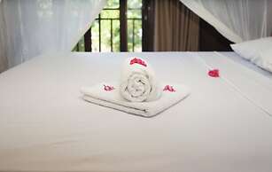 Thamarind Resort Gili Gede