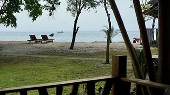 Thamarind Resort Gili Gede