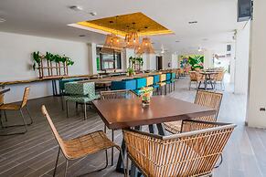 Charlie's El Nido Managed by HII