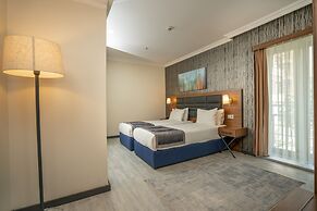 The Bostanci Hotel