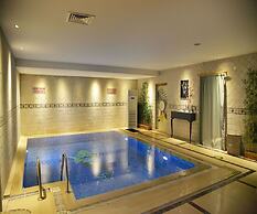 The Bostanci Hotel