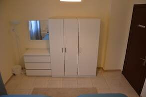 Arman Hotel Suites