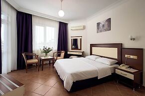 Kaila City Hotel