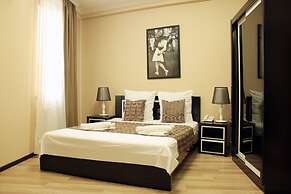 Oriental Hotel