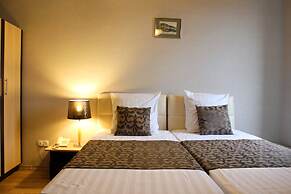 Oriental Hotel