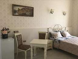 Old Tbilisi Historical Apartments