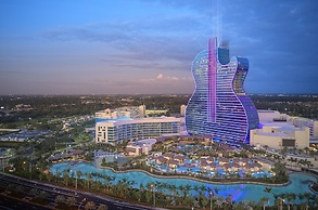 The Oasis Tower at Seminole Hard Rock