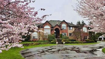 Cedar Manor Bed and Breakfast