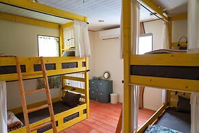 Lodge Mondo - Hostel
