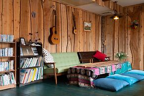 Lodge Mondo - Hostel