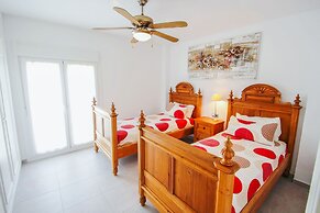 Judith - Modern Apartment in Moraira