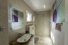 Villa Romance