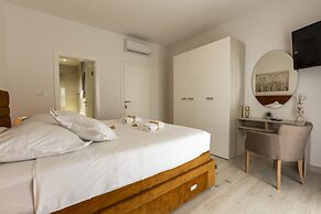 Villa Romance