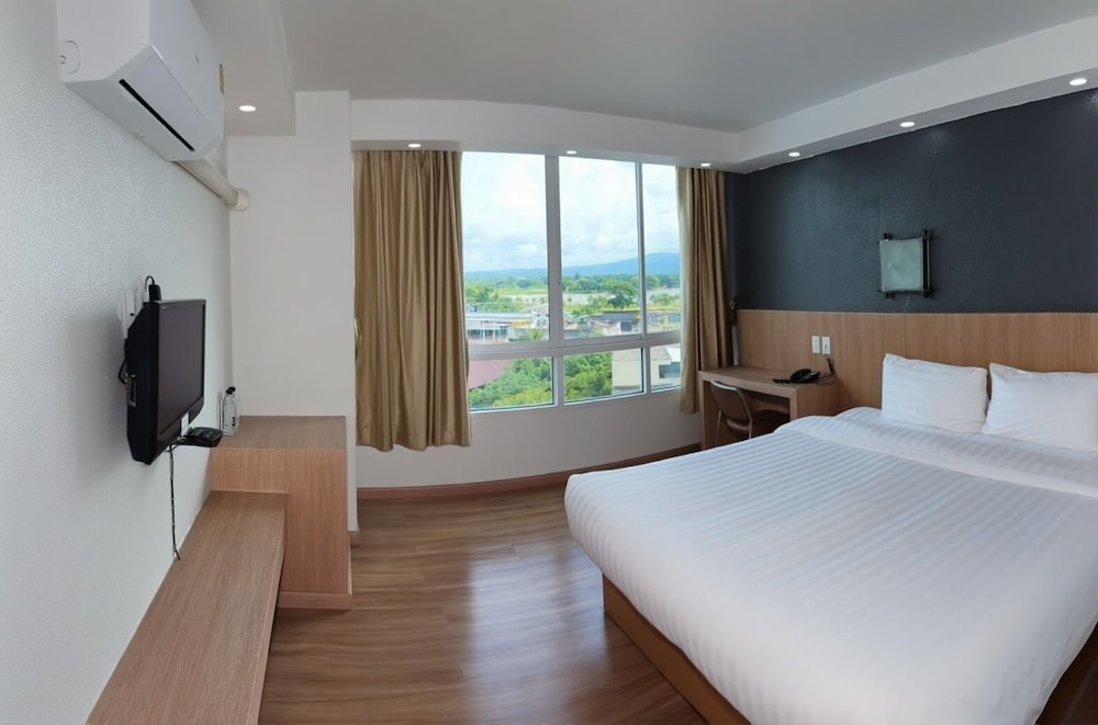 KM Kwanphayao Hotel