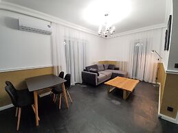 Korda Apartments
