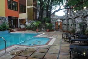 Hotel Corbett Kingdom