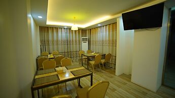 Present Hotel