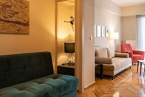 Luxurious 4 Bdrm 3Bath Apt 1- Athens