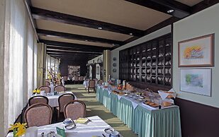 Lampes Posthotel