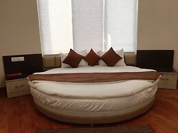 Hotel K3 Club Residency