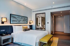 Taj Jumeirah Lakes Towers