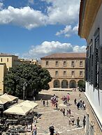 Castellano Hotel & Suites