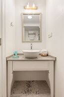 Monza House Otel