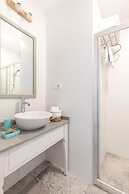Monza House Otel