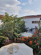 Monza House Otel