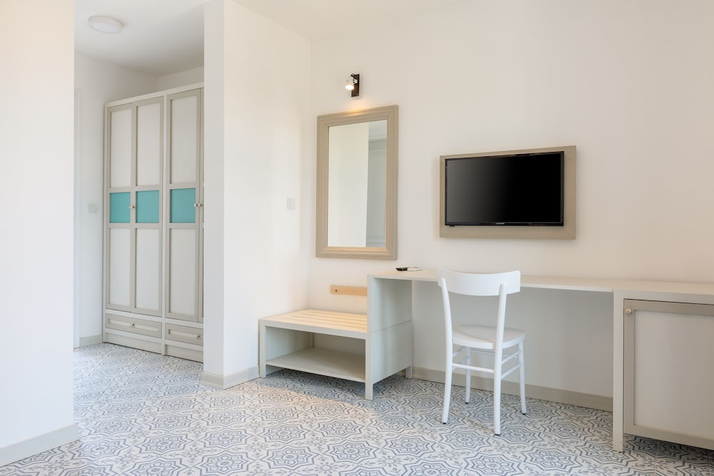 Monza House Otel