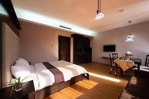 CityHome Aparthotel
