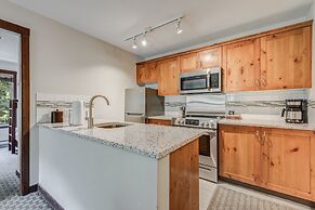 Blackcomb Springs Suites by CLIQUE