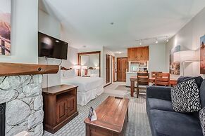 Blackcomb Springs Suites by CLIQUE