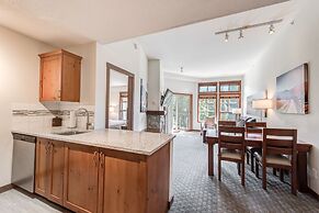 Blackcomb Springs Suites by CLIQUE