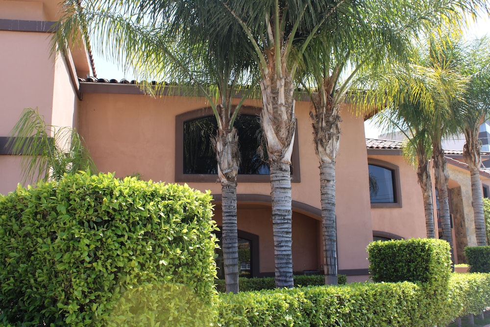 Estancia Inn
