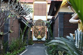 Royal Orchid Lodge